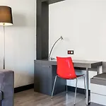 Hotel Ilunion Romareda 4*