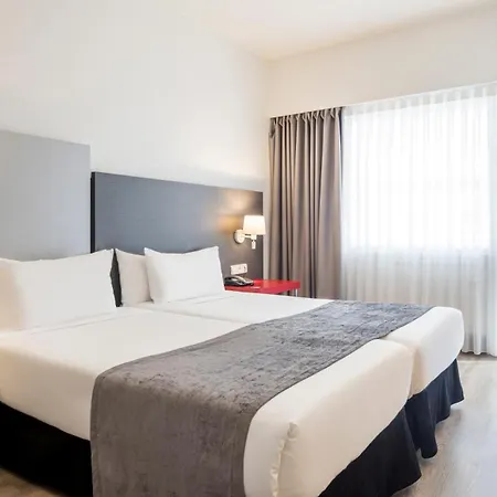 Hotel Ilunion Romareda Zaragoza