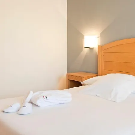 Ilunion Romareda 4* Zaragoza