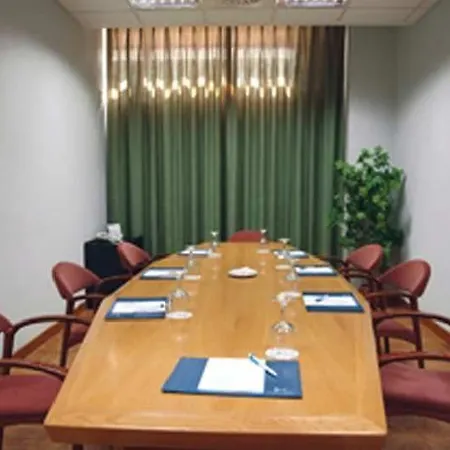 Hotel Ilunion Romareda
