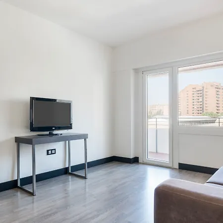Ilunion Romareda Hotel 4*