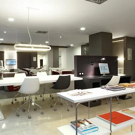 Hotel Ilunion Romareda Zaragoza