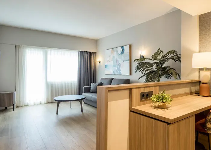 Ilunion Romareda ホテル 4*