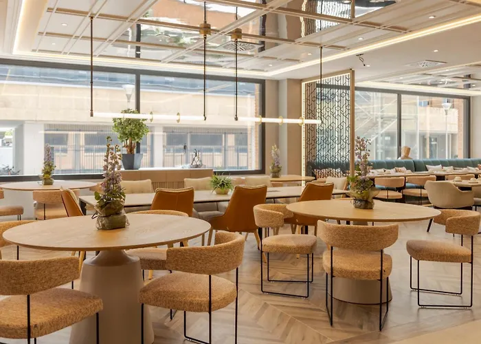 伊鲁尼翁罗曼瑞达酒店 酒店 4*