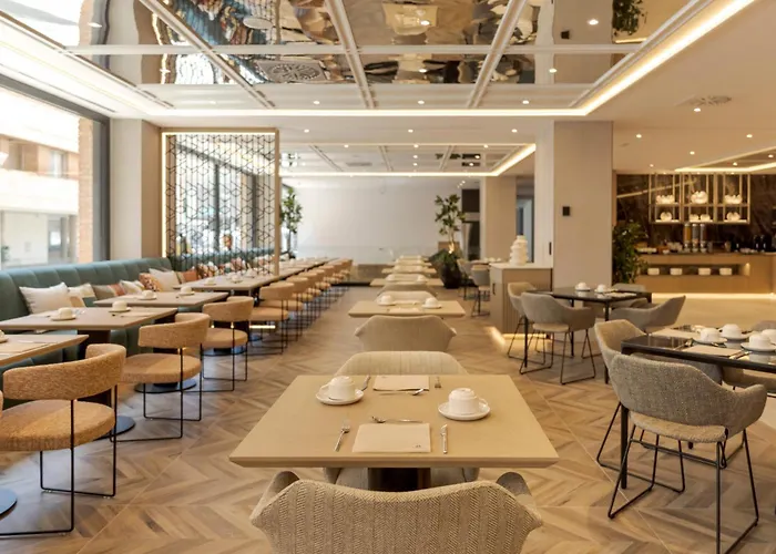 伊鲁尼翁罗曼瑞达酒店 4*