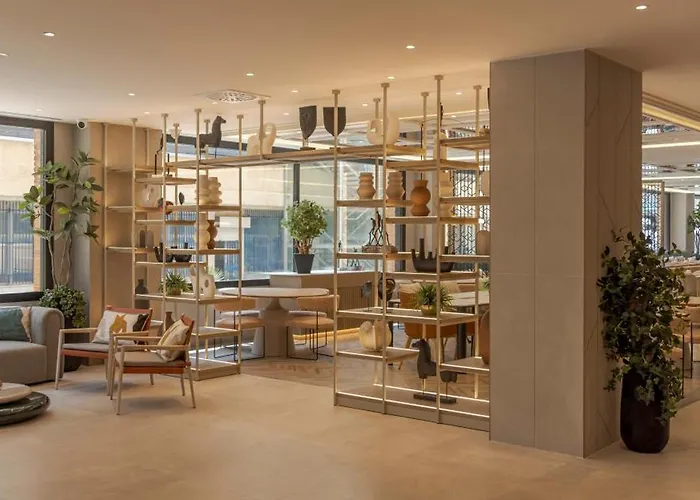 伊鲁尼翁罗曼瑞达酒店 酒店