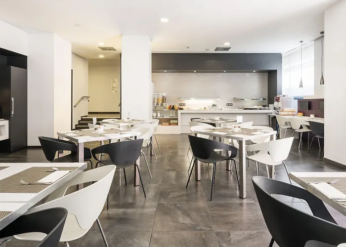 伊鲁尼翁罗曼瑞达酒店 萨拉戈萨