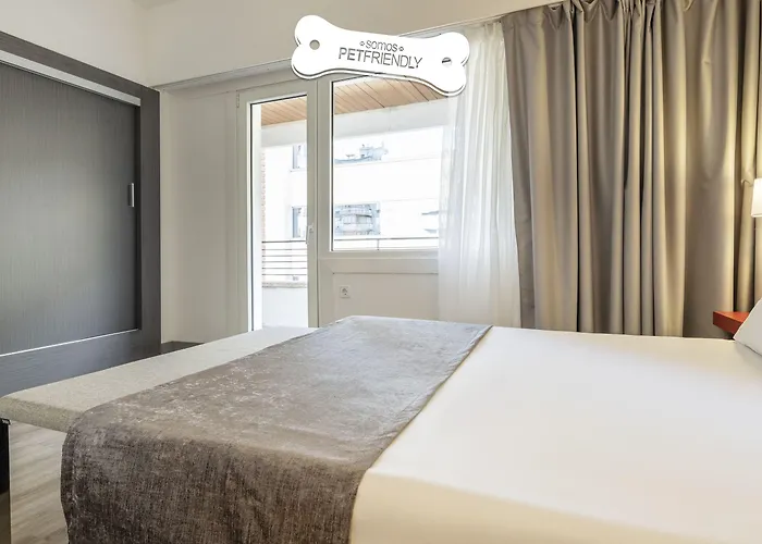 伊鲁尼翁罗曼瑞达酒店 酒店