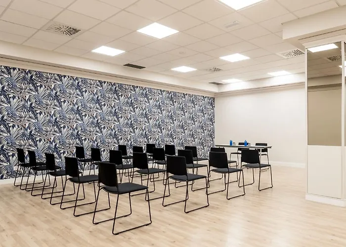 伊鲁尼翁罗曼瑞达酒店