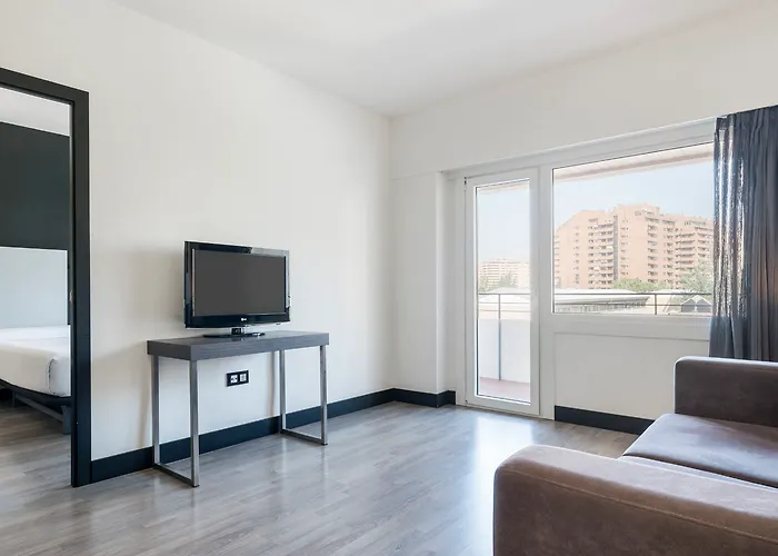 Ilunion Romareda ホテル 4*